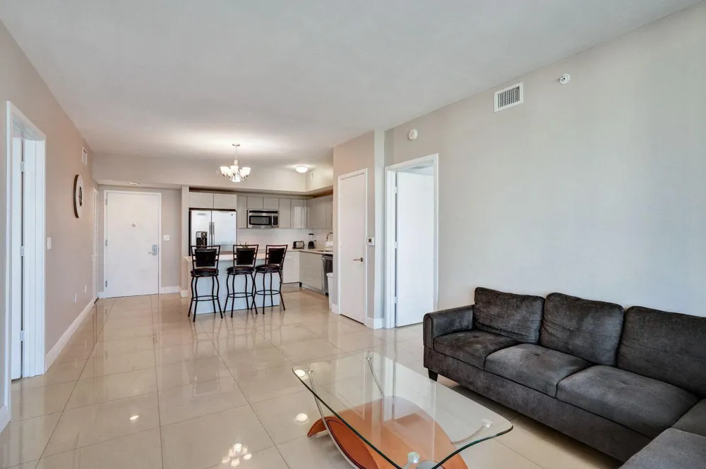 2600 E HALLANDALE BEACH BOULEVARD #T3210 Hallandale Beach, FL 33009