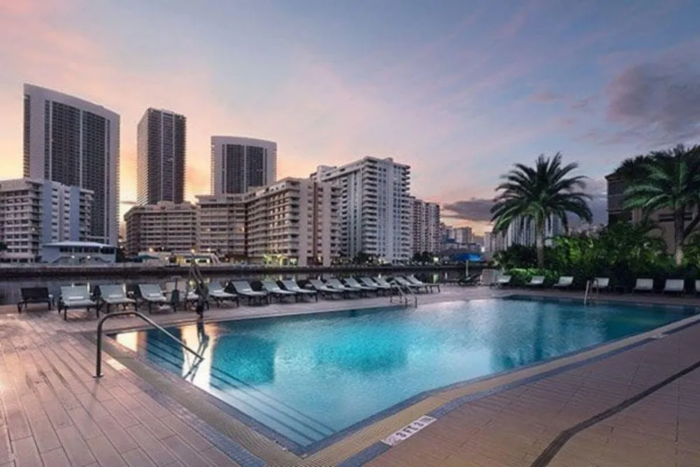 2600 E HALLANDALE BEACH BOULEVARD #T3210 Hallandale Beach, FL 33009