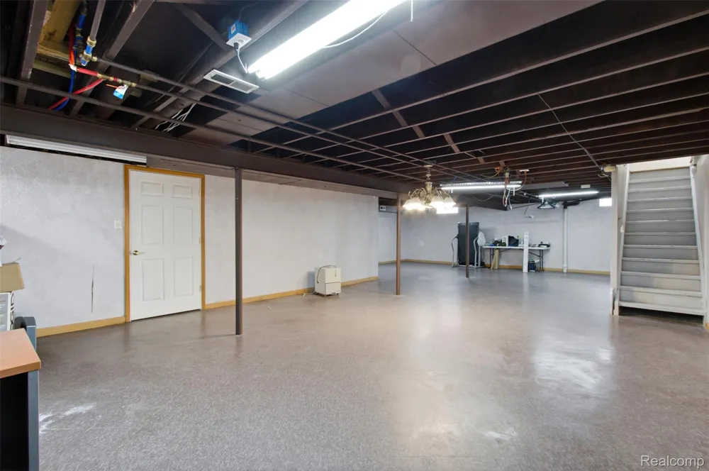 4944 Peekskill Drive Sterling Heights City, MI 48310