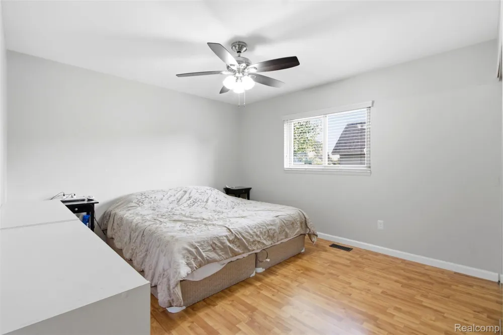 4944 Peekskill Drive Sterling Heights City, MI 48310