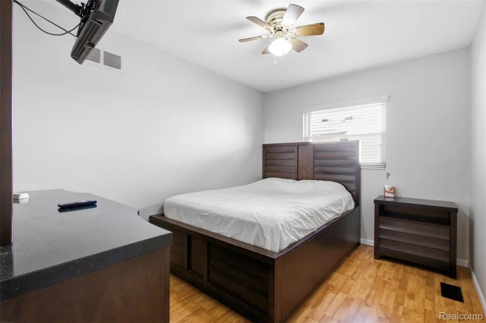 4944 Peekskill Drive Sterling Heights City, MI 48310