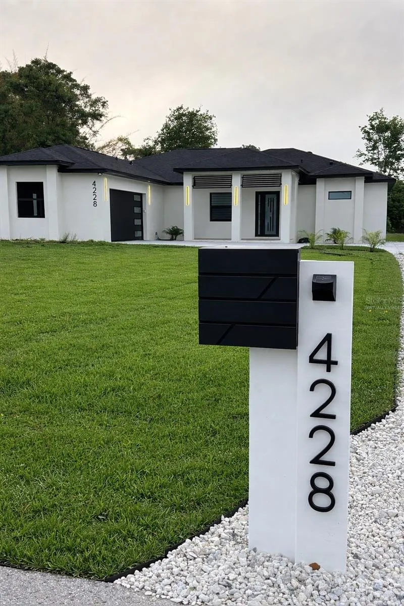 4228 FOXWOOD BOULEVARD Wesley Chapel, FL 33543