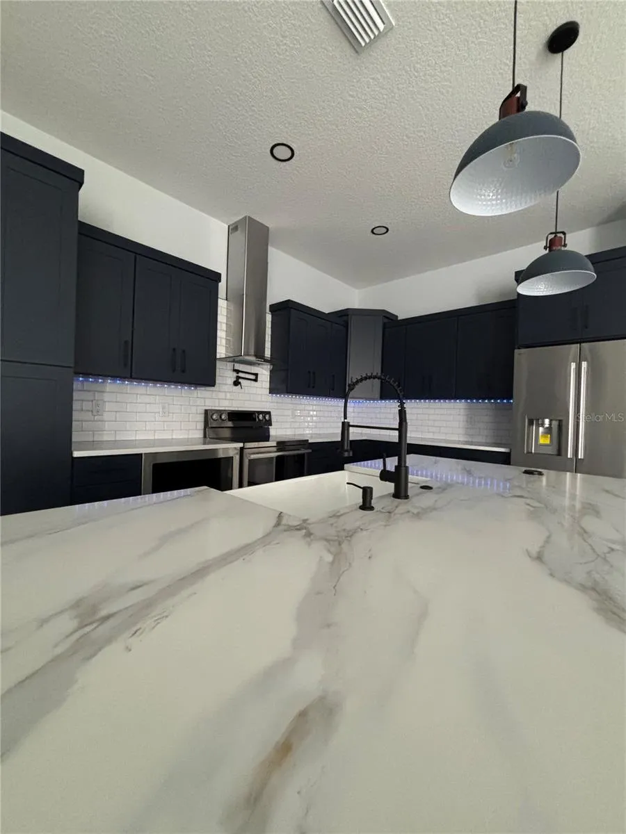 4228 FOXWOOD BOULEVARD Wesley Chapel, FL 33543