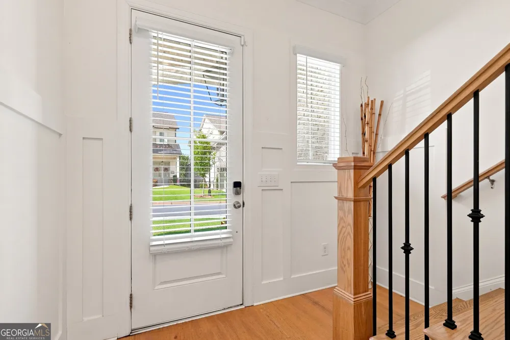 229 Scottsdale DR Marietta, GA 30064