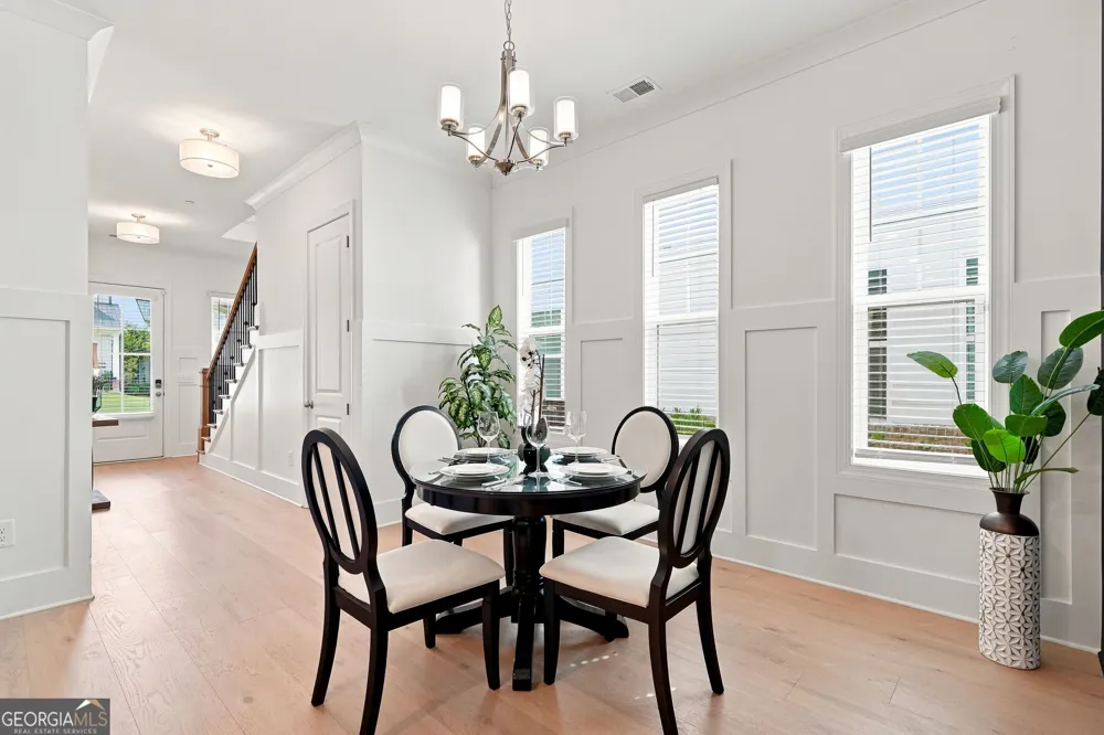 229 Scottsdale DR Marietta, GA 30064