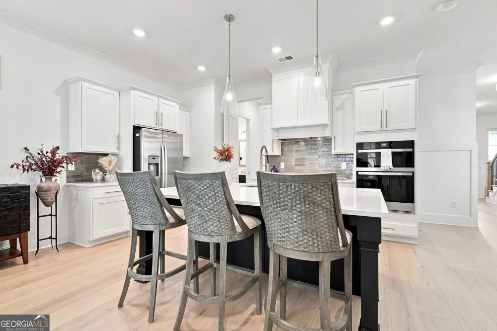229 Scottsdale DR Marietta, GA 30064