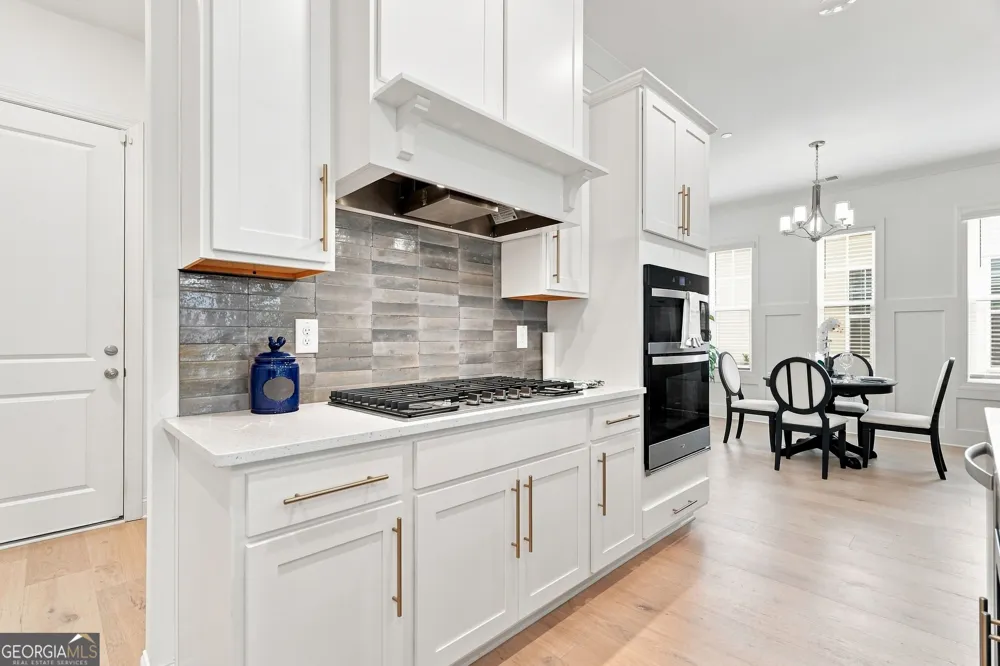 229 Scottsdale DR Marietta, GA 30064