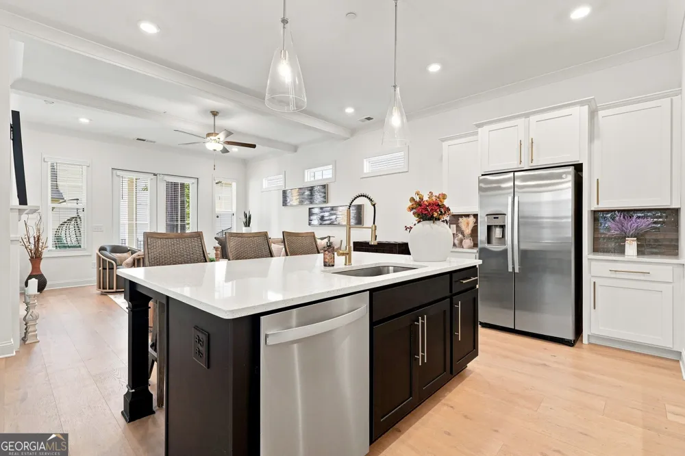 229 Scottsdale DR Marietta, GA 30064