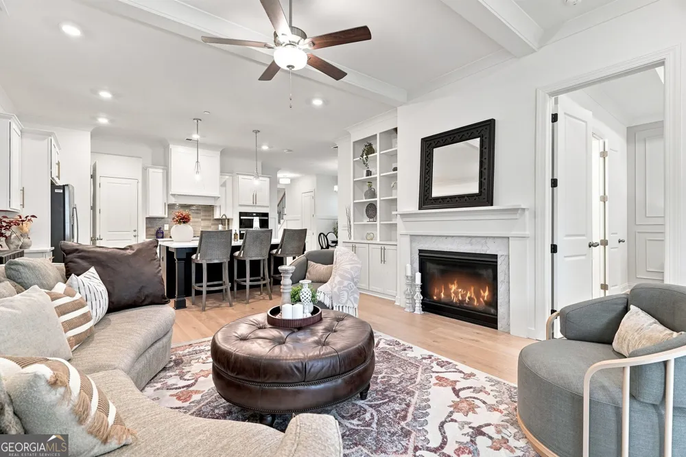 229 Scottsdale DR Marietta, GA 30064