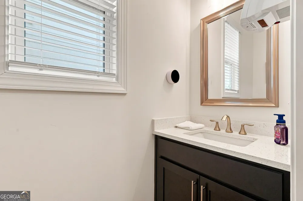 229 Scottsdale DR Marietta, GA 30064