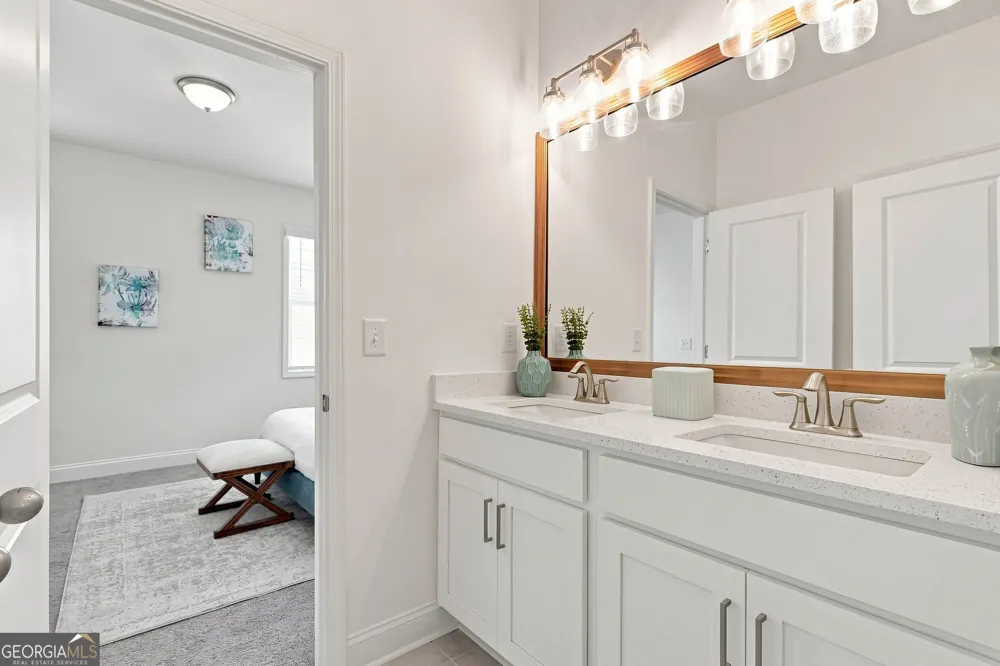 229 Scottsdale DR Marietta, GA 30064