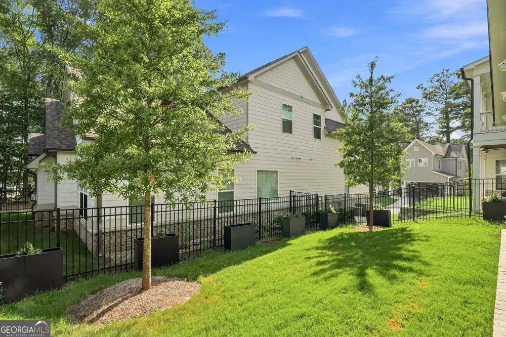 229 Scottsdale DR Marietta, GA 30064