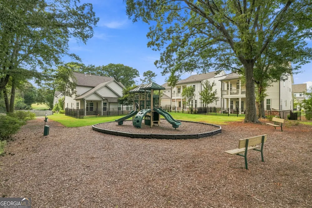 229 Scottsdale DR Marietta, GA 30064