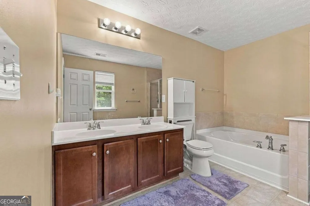 2935 Edgewater Atlanta, GA 30331