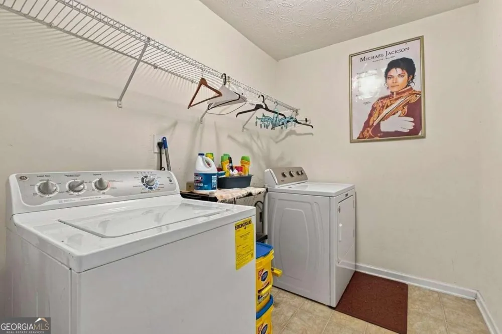 2935 Edgewater Atlanta, GA 30331