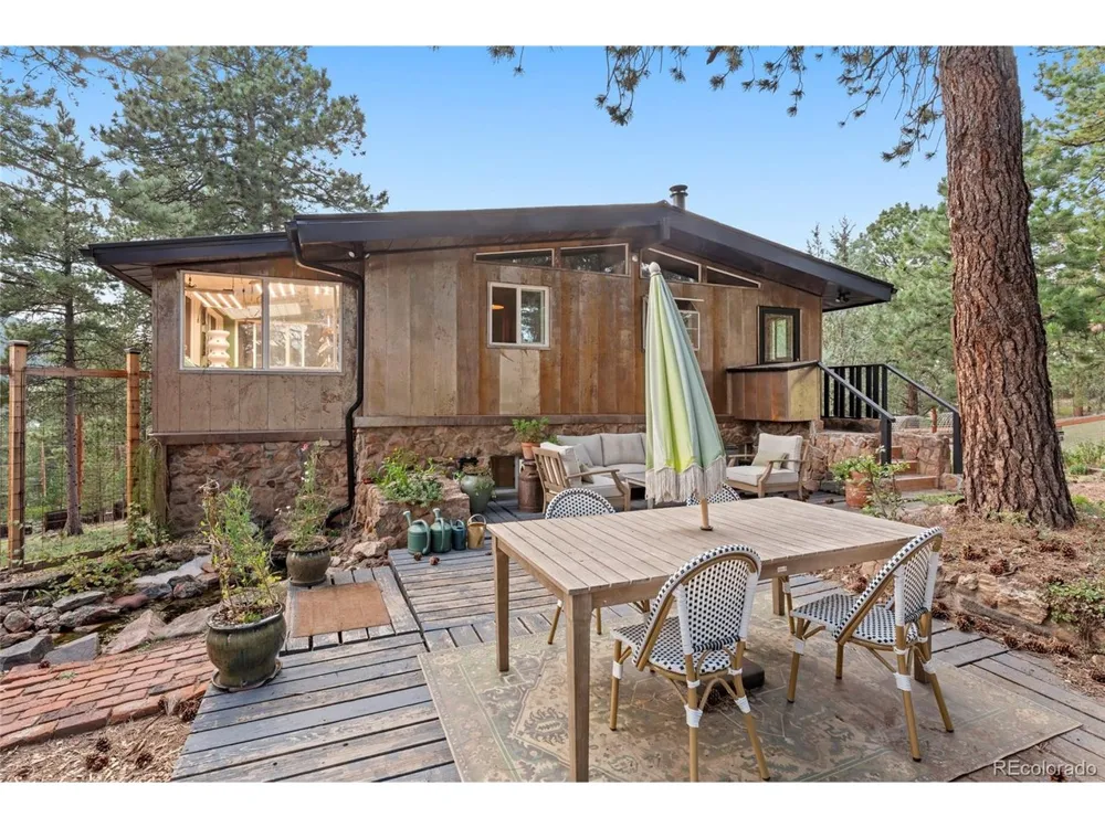 22937 Pawnee Road Indian Hills, CO 80454