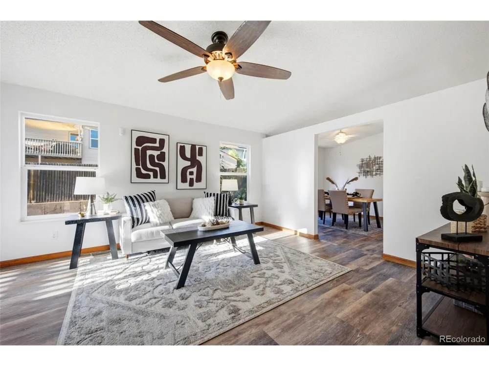 950 Withington Drive Colorado Springs, CO 80911