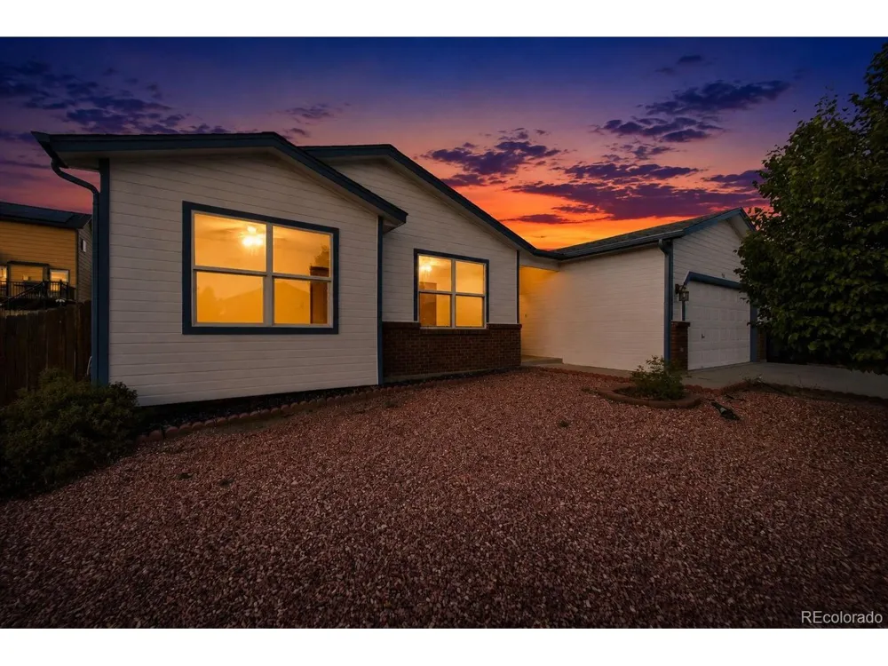 950 Withington Drive Colorado Springs, CO 80911