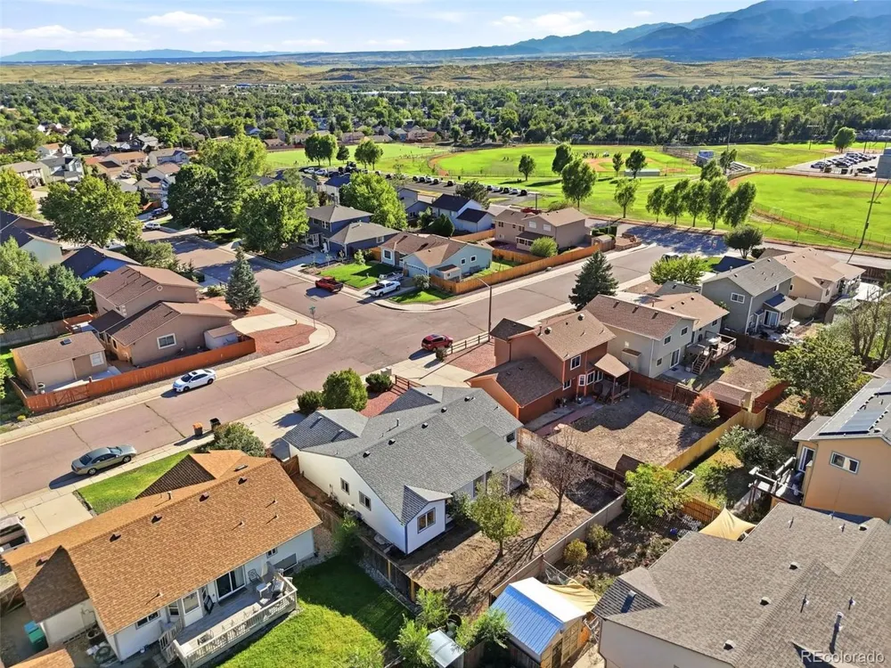 950 Withington Drive Colorado Springs, CO 80911