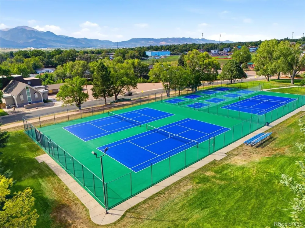950 Withington Drive Colorado Springs, CO 80911