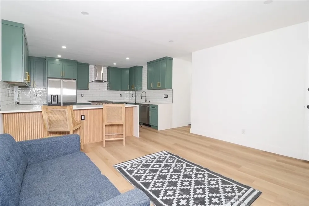4108 W 164th Lawndale, CA 90260