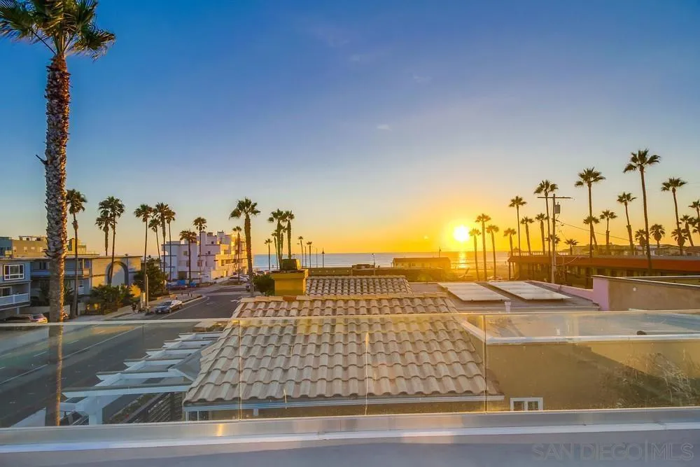 140 Imperial Beach Blvd Imperial Beach, CA 91932