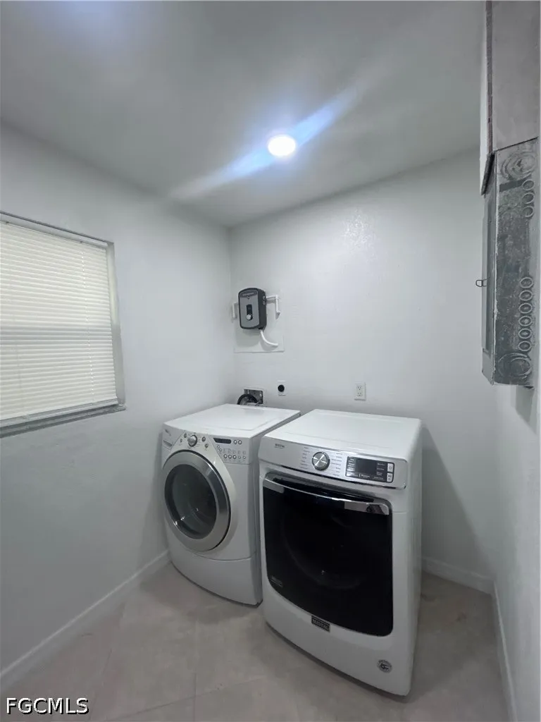 Arnold Drive Fort Myers, FL 33916