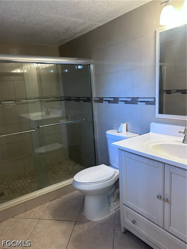Arnold Drive Fort Myers, FL 33916