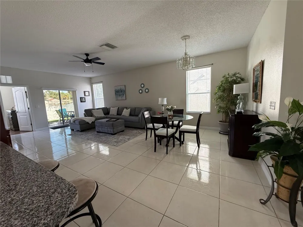 5727 VISTA LINDA DRIVE Orlando, FL 32822