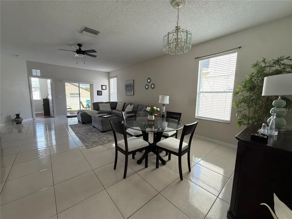 5727 VISTA LINDA DRIVE Orlando, FL 32822