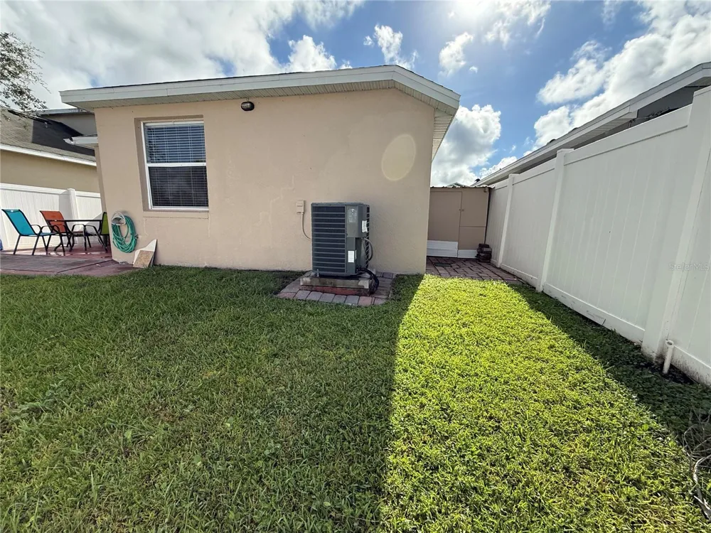 5727 VISTA LINDA DRIVE Orlando, FL 32822