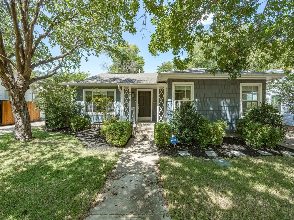 6020 Lovell Avenue Fort Worth, TX 76116