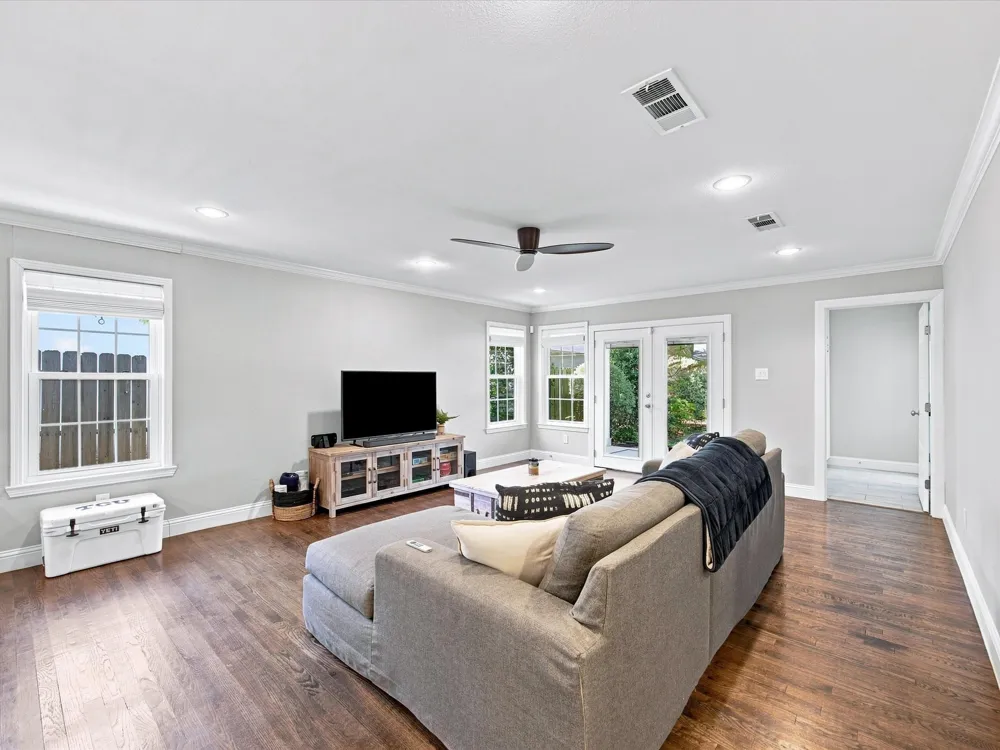 6020 Lovell Avenue Fort Worth, TX 76116