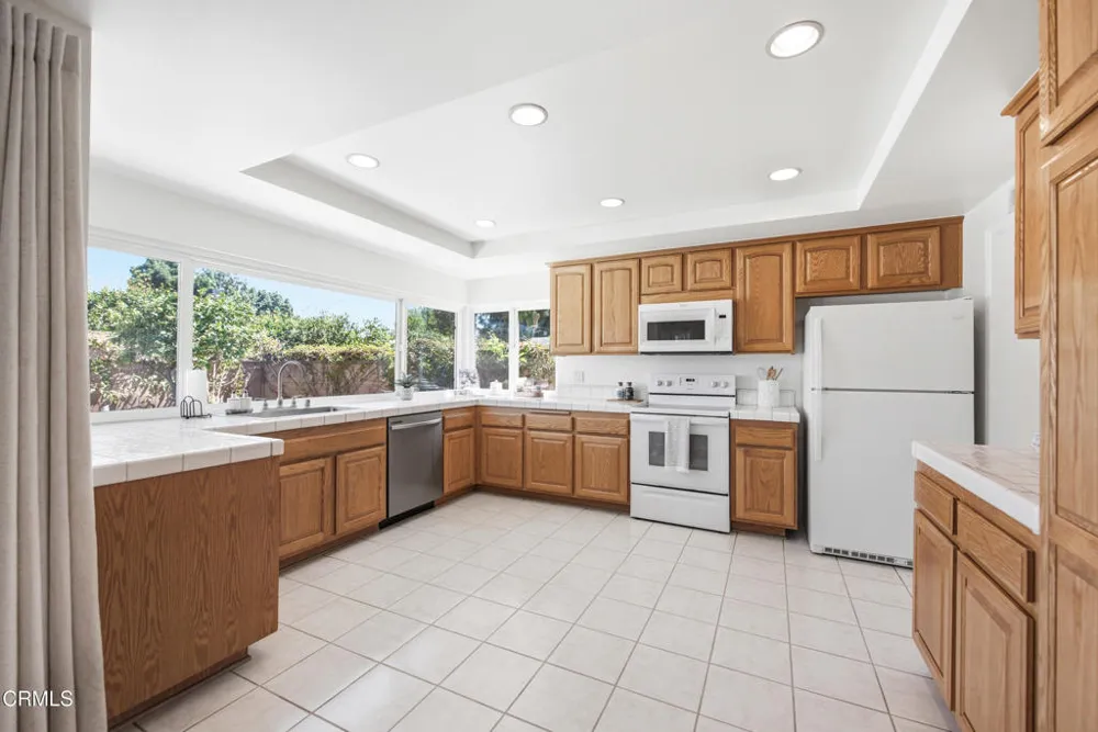 2490 Alden Street Simi Valley, CA 93065