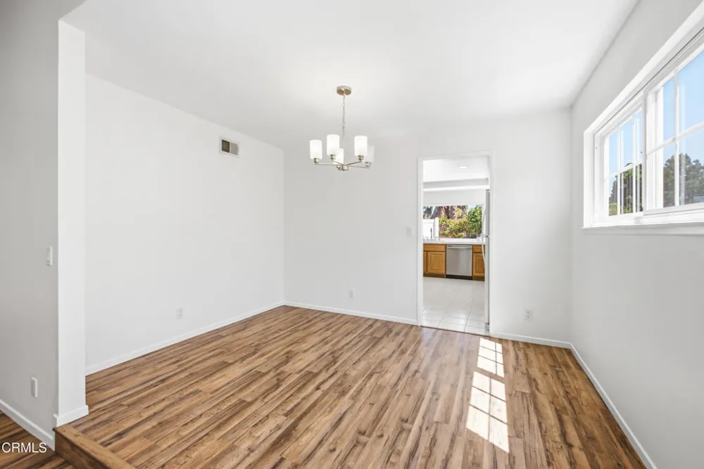 2490 Alden Street Simi Valley, CA 93065