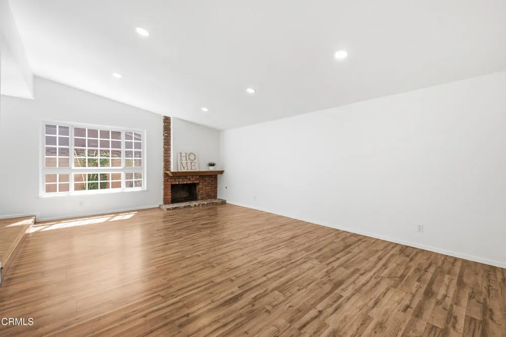 2490 Alden Street Simi Valley, CA 93065