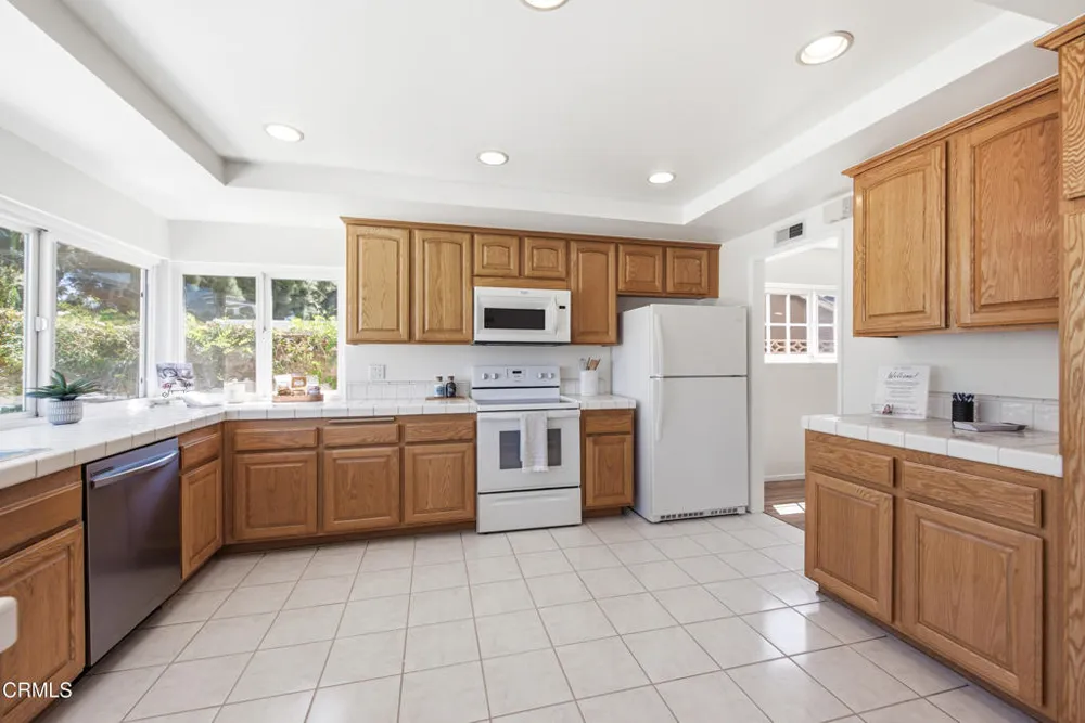 2490 Alden Street Simi Valley, CA 93065