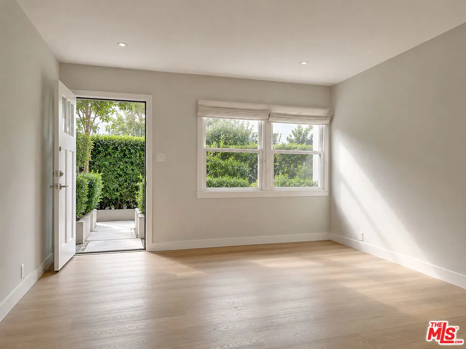953 9th Street Santa Monica, CA 90403