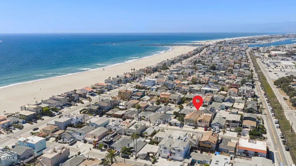 136 San Fernando Avenue Oxnard, CA 93035
