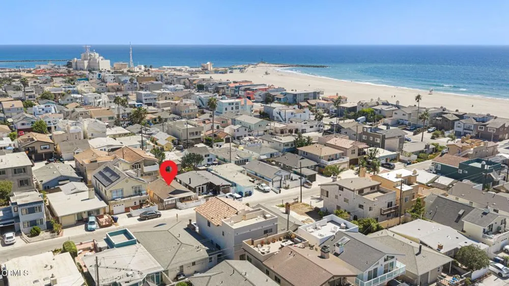 136 San Fernando Avenue Oxnard, CA 93035