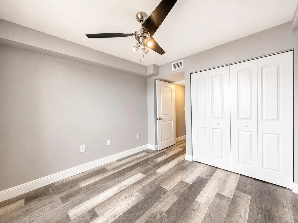 2831 Oakland Forest Drive #101 Oakland Park, FL 33309