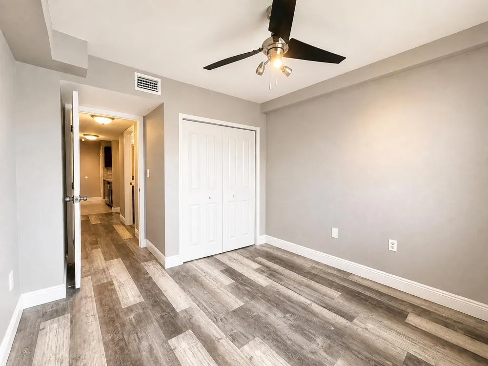 2831 Oakland Forest Drive #101 Oakland Park, FL 33309