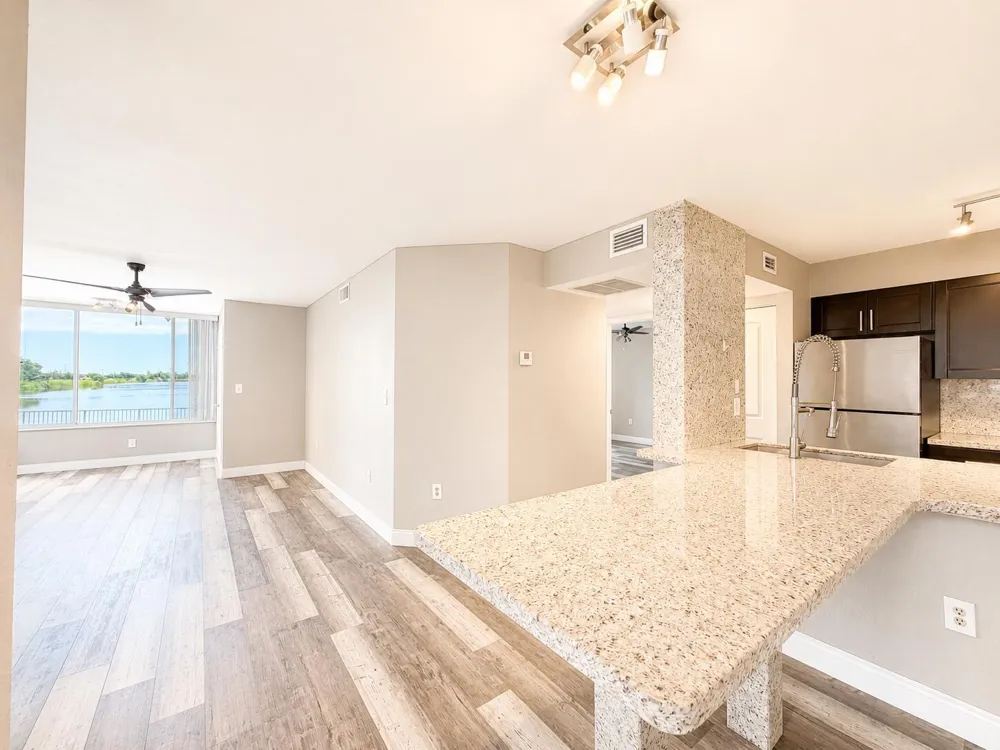 2831 Oakland Forest Drive #101 Oakland Park, FL 33309