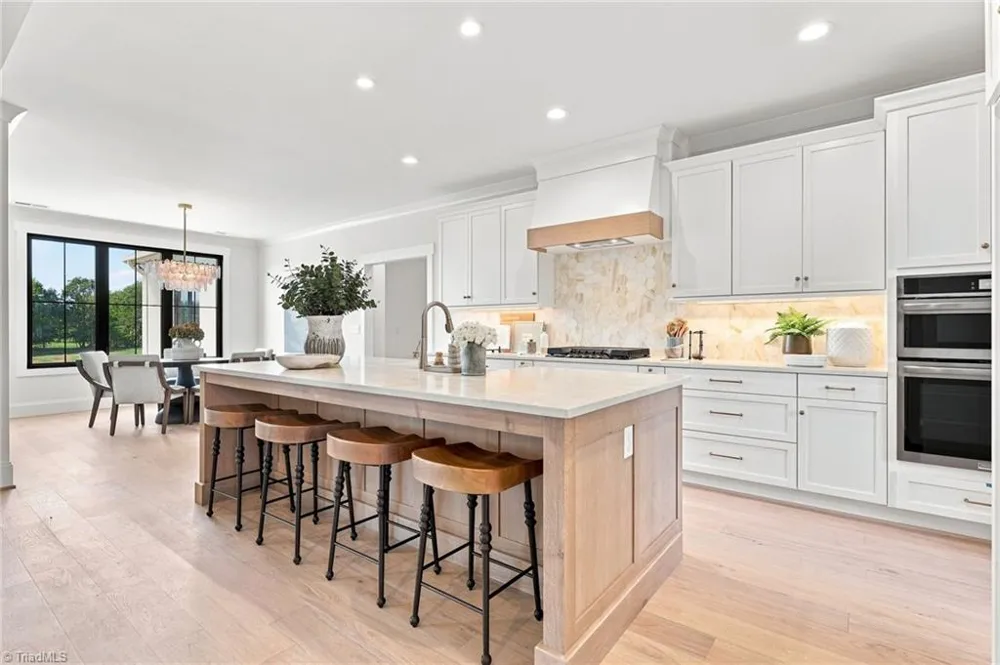 7417 KINGSLEY PLACE Stokesdale, NC 27357