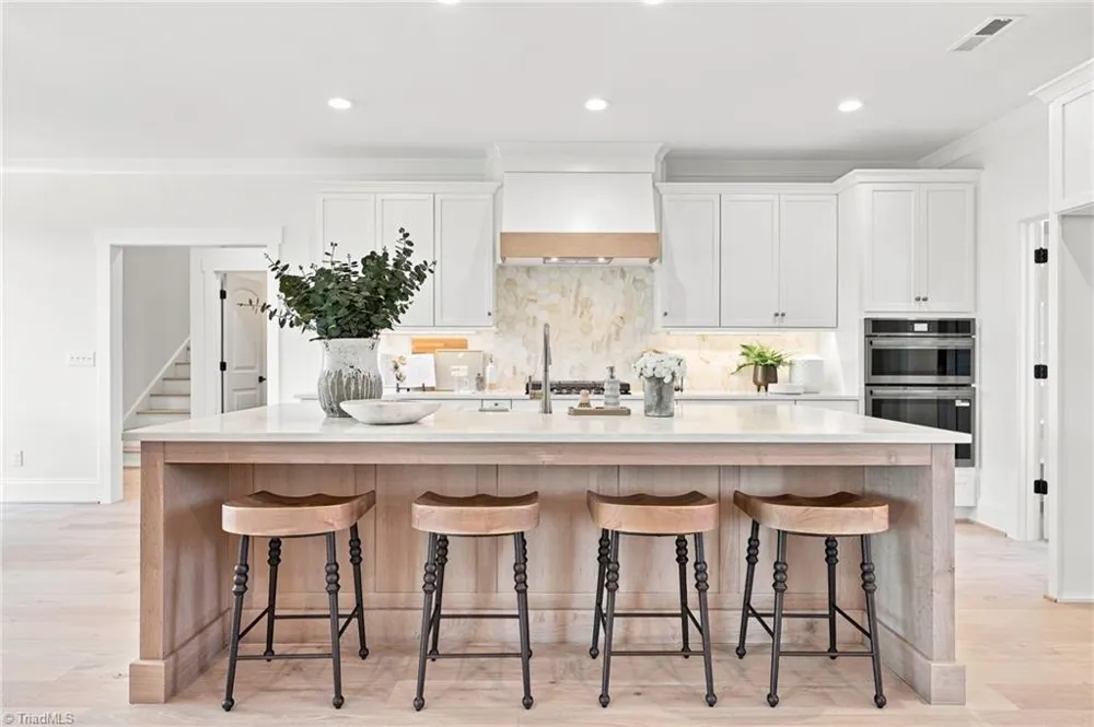 7417 KINGSLEY PLACE Stokesdale, NC 27357