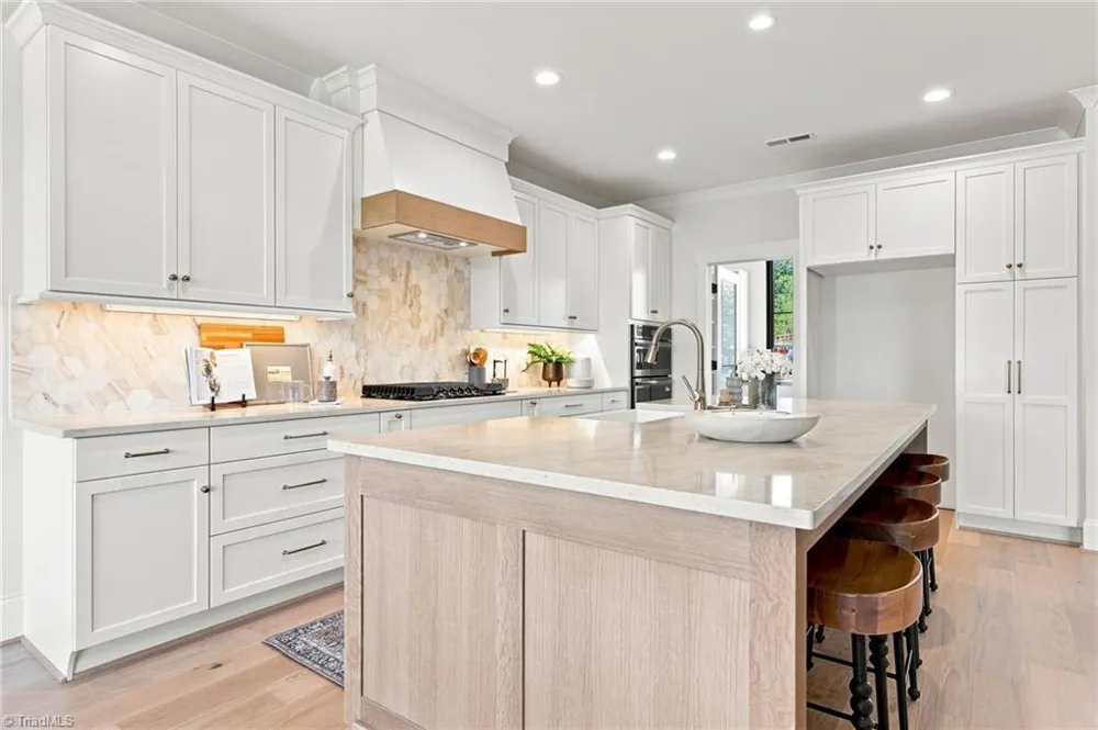 7417 KINGSLEY PLACE Stokesdale, NC 27357