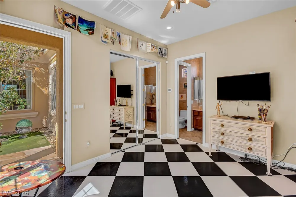10266 Romantico Drive Las Vegas, NV 89135