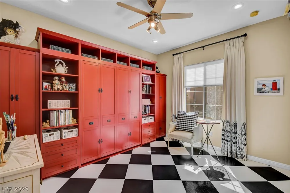 10266 Romantico Drive Las Vegas, NV 89135