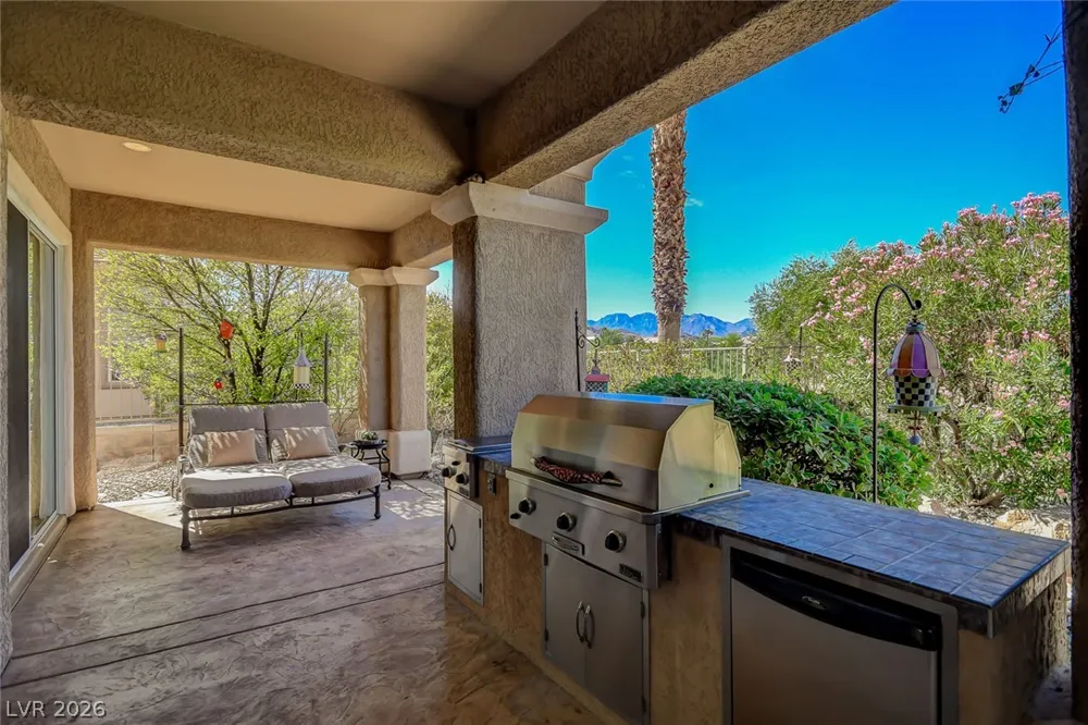 10266 Romantico Drive Las Vegas, NV 89135