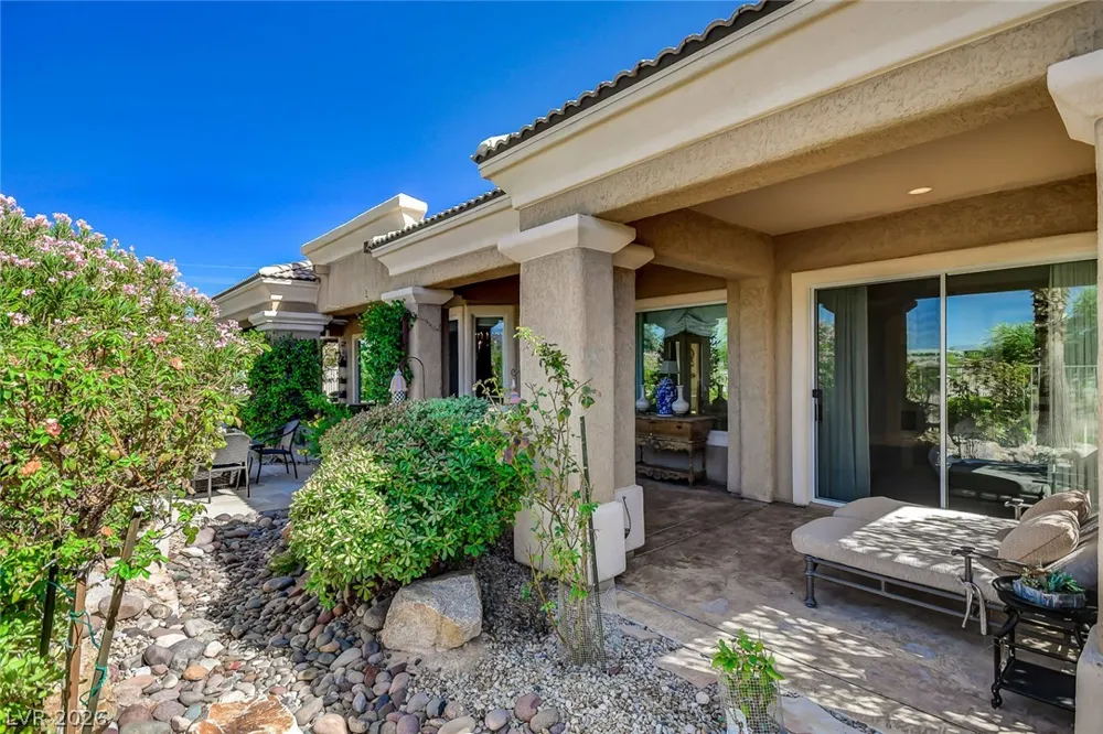 10266 Romantico Drive Las Vegas, NV 89135